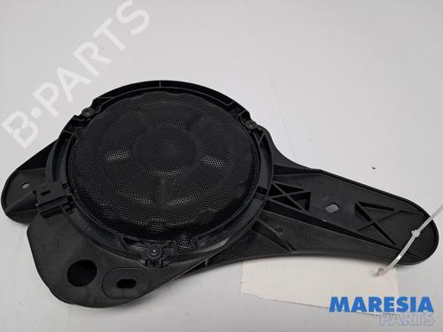 Used Speaker OPEL GRANDLAND / GRANDLAND X (A18, P1UO) 1.2 (75) (131 hp) 31536987