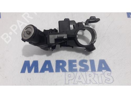 Used Ignition barrel FIAT PUNTO EVO (199_) 1.3 D Multijet (84 hp) 31487251