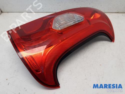 Used Right taillight FIAT PANDA (312_, 319_) 0.9 (312PXN1A, 312PXN11) (80 hp) 31474391