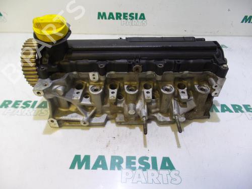 Used Cylinder head RENAULT SCÉNIC II (JM0/1_) 1.5 dCi (JM0F) (82 hp) 31471890