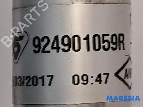 AC pipe RENAULT ZOE Hatchback Van (BFM_) Electric (BFME) | BP31401691M126