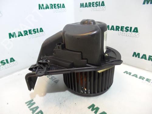 Used Heater blower motor FIAT ULYSSE (179_) 2.2 JTD (128 hp) 31519222