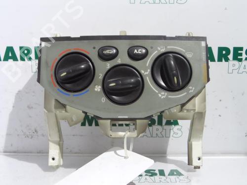 Used Climate control RENAULT TRAFIC II Van (FL) 1.9 dCi 100 (FL0C, FL0K, FL0B) (101 hp) 31485584