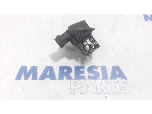 Elektronensonde für PEUGEOT 5008 (0U_, 0E_) 1.6 16V (120 hp) 31500969