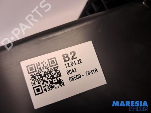 Handskerum RENAULT ARKANA I (LCM_, LDN_) 1.6 E-TECH 145 (LDMU) | BP31517110C95 