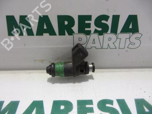 injector-renault-scenic-i-mpv-ja01_-fa0_-1999-2000-2001-2002-2003-2004-2005-2006-2007-2008-2009-2010-31420099 main image