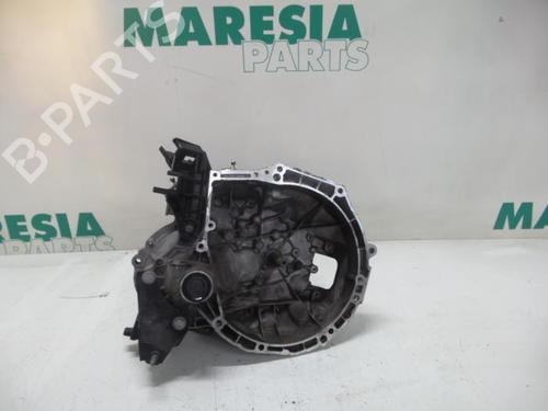 Used Gearbox PEUGEOT 2008 I (CU_) 1.2 VTi (82 hp) 31404827