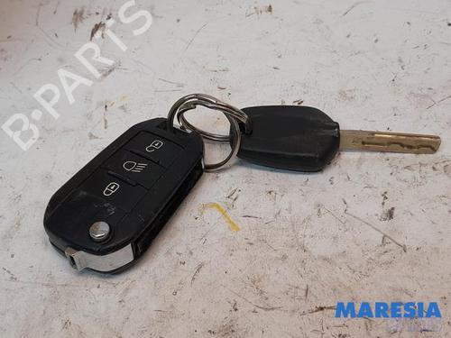 Engine control unit (ECU) PEUGEOT 208 I (CA_, CC_) 1.2 VTI 82 | BP31438032M57 