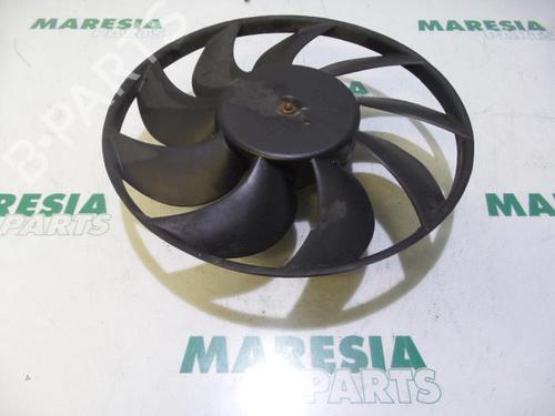 Used Pipe RENAULT MASTER II Van (FD) 2.5 dCi 100 (FD0U, FD0V, FD3U, FD3V, FD8U, FD8V) (99 hp) 31448917