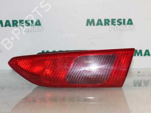 Used Right taillight ALFA ROMEO 156 (932_) 2.0 JTS (932AXA) (166 hp) 31513169