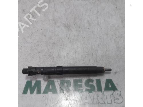 Used Injector FIAT SCUDO Bus (270_, 272_) 2.0 D Multijet (163 hp) 31452570