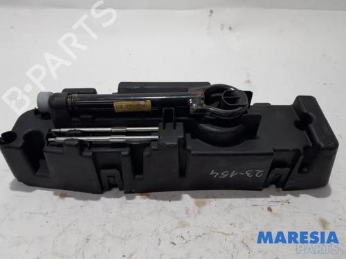 Used Other Other RENAULT ESPACE IV (JK0/1_) 2.0 (JK0A, JK1D, JK0N) (170 hp) 31495935 31495935