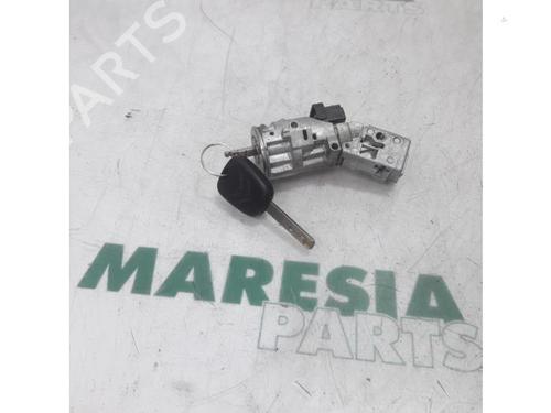 Used Ignition barrel CITROËN C3 Picasso (SH_) 1.4 VTi 95 (SH8FSC, SH8FP0, SH8FP6) (95 hp) 31528131
