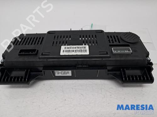Instrument cluster RENAULT ZOE Hatchback Van (BFM_) Electric (BFME) | BP31431925C47 