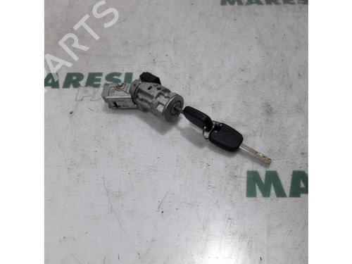 Used Ignition barrel PEUGEOT PARTNER Box Body/MPV 1.6 HDi (75 hp) 31519445