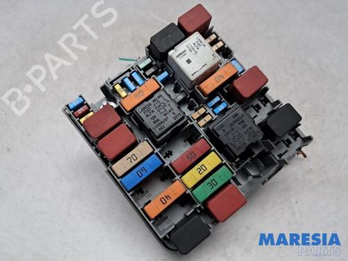 fuse-box-alfa-romeo-giulietta-940_-2010-2011-2012-2013-2014-2015-2016-2017-2018-2019-2020-31386460 main image