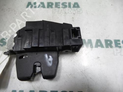 electronic-module-peugeot-207-wa_-wc_-2006-2007-2008-2009-2010-2011-2012-2013-2014-2015-31471248 main image