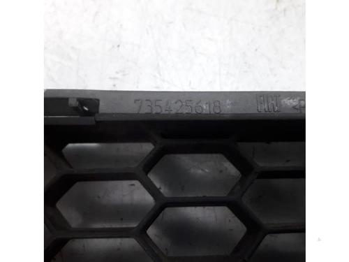 Grill FIAT 500 (312_) 1.2 (312AXA1A) | BP31438023C40