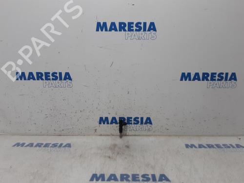 Used Injector PEUGEOT 207 CC (WD_) 1.6 16V (120 hp) 31425008