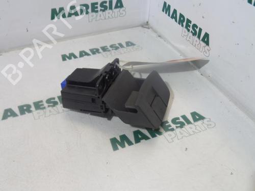 comutador-renault-espace-iv-jk01_-2002-31493694 main image