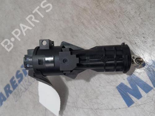 Used Ignition barrel FIAT 500 (312_) 1.2 (312AXA1A) (69 hp) 31435640