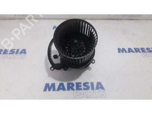 Used Heater blower motor RENAULT MEGANE IV Hatchback (B9A/M/N_) 1.2 TCe 130 (B9MR) (130 hp) 31434345