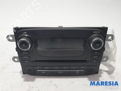 Bilradio OPEL VIVARO B Van (X82) 1.6 CDTI (05) (140 hp) 31486704