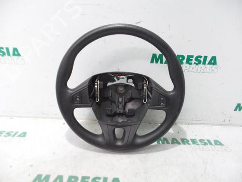 Used Steering wheel RENAULT MEGANE III Grandtour (KZ0/1) 1.5 dCi (KZ0C, KZ1A) (90 hp) 31530034