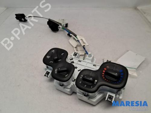 Used Climate control FIAT PANDA (312_, 319_) 0.9 (312PXP1A) (60 hp) 31529873