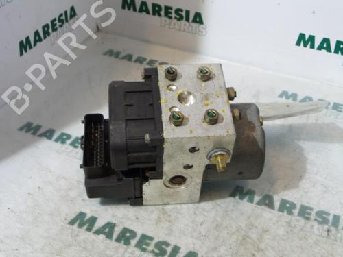 Used ABS pump RENAULT SCÉNIC I MPV (JA0/1_, FA0_) 1.6 (JA00) (110 hp) 31411491