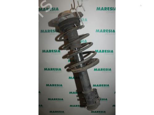 Used Right front shock absorber Right front shock absorber ALFA ROMEO 146 (930_) 1.8 i.e. 16V T.S. (930.B1A) (140 hp) 31446223 31446223
