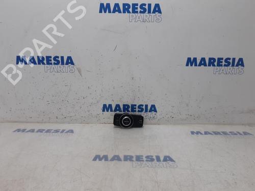 Used Switch ALFA ROMEO STELVIO (949_) 2.2 D Q4 (949.AXB2A) (209 hp) 31399105