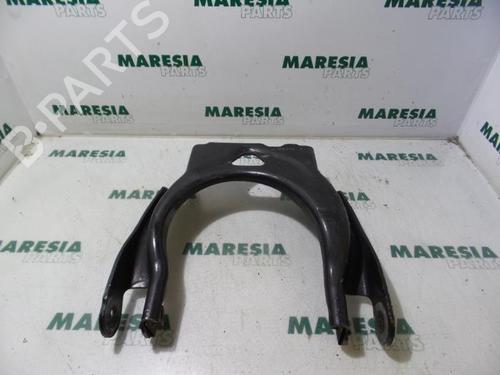 Used Left front suspension arm CITROËN C6 (TD_) 2.7 HDi (204 hp) 31449344