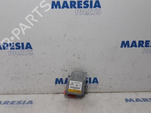 Used ECU airbags RENAULT KANGOO Express (FW0/1_) 1.5 dCi 90 (FW0G, FW05, FW08, FW11) (90 hp) 31465706