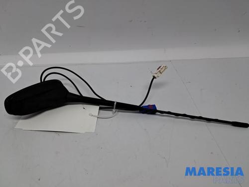 Antenne/Base PEUGEOT 308 SW II (LC_, LJ_, LR_, LX_, L4_) 1.6 BlueHDi 120 (120 hp) 31454468