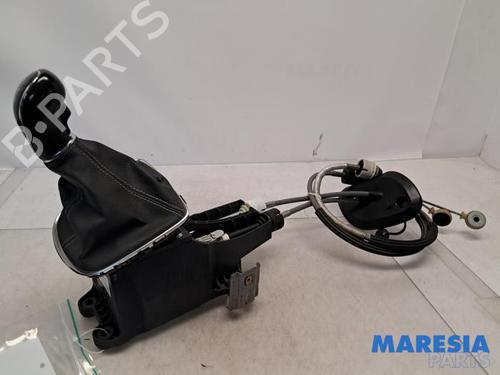 gear-lever-opel-astra-k-sports-tourer-b16-2015-2016-2017-2018-2019-2020-2021-2022-31406885 main image