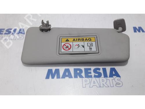 hjre-solskrm-renault-captur-i-j5_-h5_-2013-31467430 main image