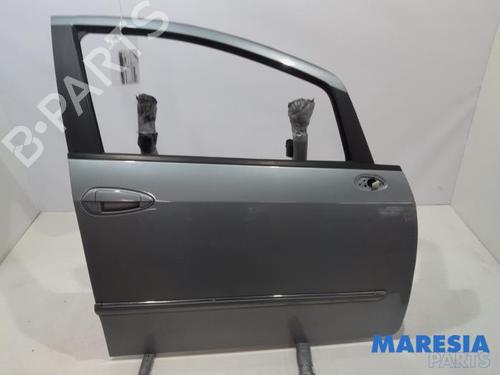 Used Right front door FIAT PUNTO EVO (199_) 1.3 D Multijet (84 hp) 31428078