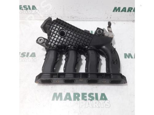 Injection rail FIAT MULTIPLA (186_) 1.6 100 16V (186AXA1A) | BP31529347M98