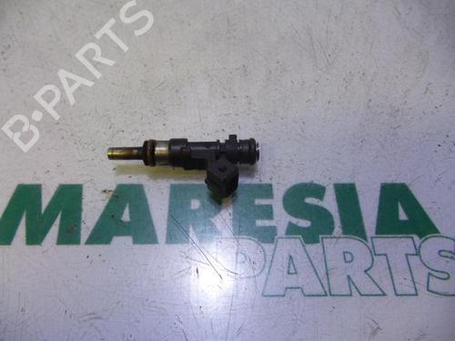 Used Injector FIAT GRANDE PUNTO (199_) 1.4 T-Jet (199AXM1A, 199BXM1A, 199BXN1A) (120 hp) 31447406