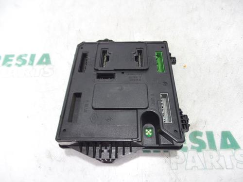 Engine control unit (ECU) RENAULT MEGANE III Grandtour (KZ0/1) 1.5 dCi (KZ0C, KZ1A) | BP31529650M57 