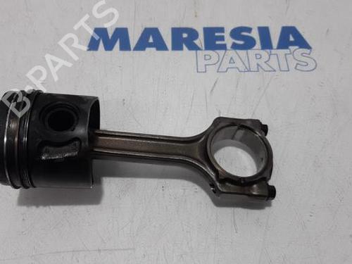 BP31502492O1 main image