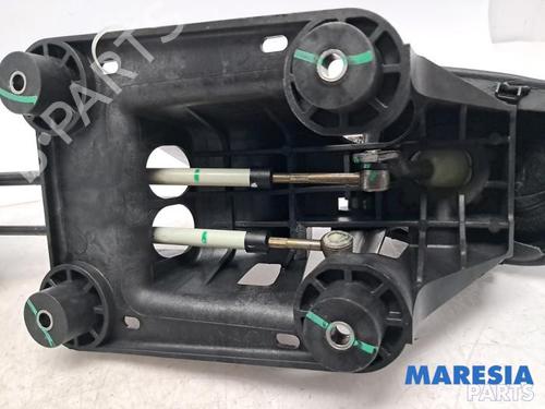 Gear lever PEUGEOT 207 SW (WK_) 1.6 16V | BP31526882M90 