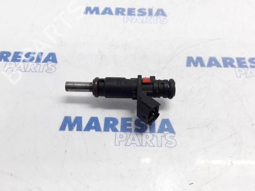 Used Injector PEUGEOT 207 (WA_, WC_) 1.6 16V VTi (120 hp) 31512936
