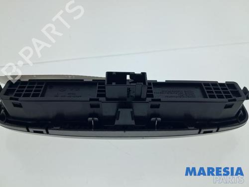 Warning switch PEUGEOT 308 CC (4B_) 1.6 16V | BP33674524I22 - Image 5