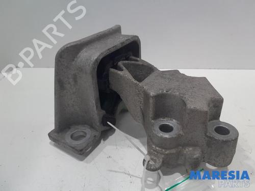 gearbox-mount-renault-twingo-ii-cn0_-2007-31412045 main image