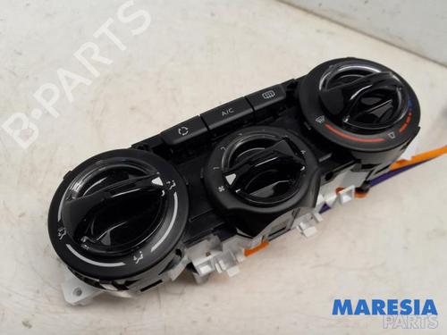 Used Climate control PEUGEOT 208 I (CA_, CC_) 1.2 VTI 82 (82 hp) 31489863