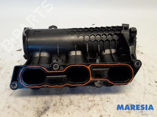 Used Injection rail CITROËN C4 Picasso II 1.2 THP 130 (130 hp) 31417351