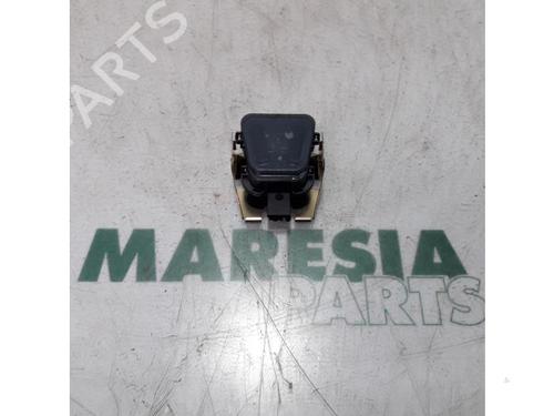 electronic-sensor-peugeot-208-i-ca_-cc_-2012-2013-2014-2015-2016-2017-2018-2019-2020-2021-31478435 main image