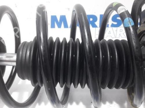 Right front shock absorber CITROËN C3 III (SX) 1.2 VTi 82 | BP31508455M17 - Image 2